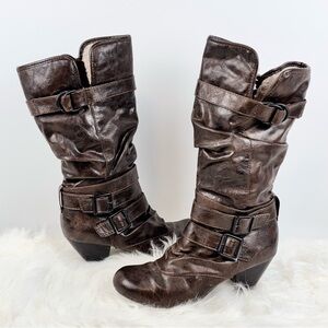 โ Vintage brown strap buckle boots